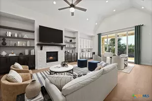 1921 Pining St, New Braunfels, TX 78132 - Photo 24