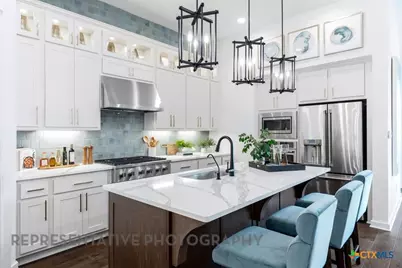 1921 Pining Street, New Braunfels, TX 78132 - Photo 4