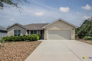 1421 Cottonwood Rd, Fischer, TX 78623 - Photo 2