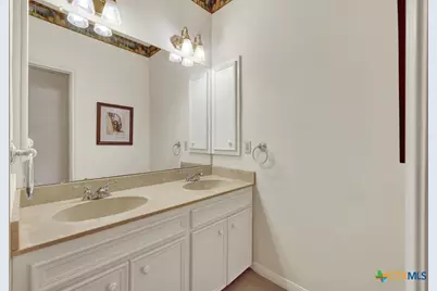 1221 Sundown Trail, Fischer, TX 78623 - Photo 32