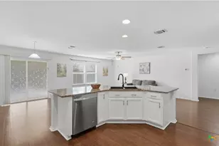 1460 Astor Creek, New Braunfels, TX 78130 - Photo 22