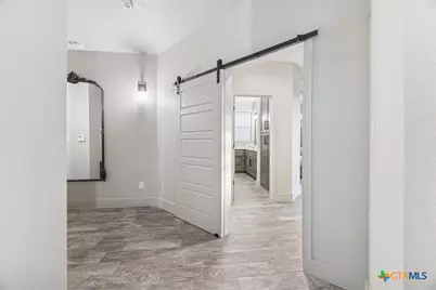 134 Flanders, Fischer, TX 78623 - Photo 18