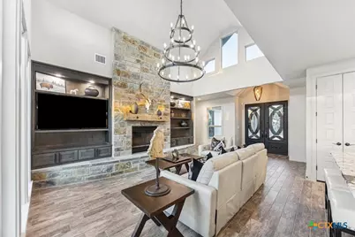 134 Flanders, Fischer, TX 78623 - Photo 10