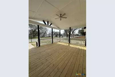 1008 Gonzales St., Cuero, TX 77954 - Photo 4