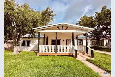 1008 Gonzales St., Cuero, TX 77954 - Photo 1