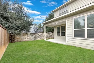 712 Gristmill Dr, New Braunfels, TX 78130 - Photo 4