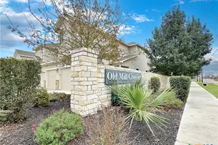 712 Gristmill Dr, New Braunfels, TX 78130 - Photo 2