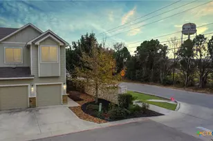 712 Gristmill Dr, New Braunfels, TX 78130 - Photo 1