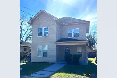 404 Nelson Street, Yoakum, TX 77995 - Photo 1