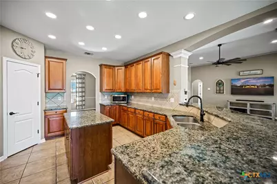 1121 Cypress Cove Road, Spring Branch, TX 78070 - Photo 12