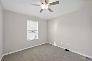 900 Main St, Hutto, TX 78634 - Photo 8