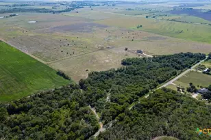 555 and 559 Bylerpool Rd, Kingsbury, TX 78638 - Photo 16