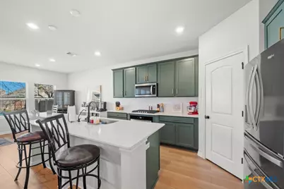 210 Grand Teton Drive, Kyle, TX 78640 - Photo 8