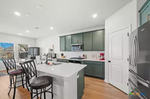 210 Grand Teton Dr, Kyle, TX 78640 - Photo 8