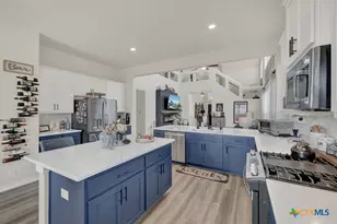 1940 Colonial Ave, New Braunfels, TX 78130 - Photo 16