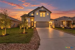 1940 Colonial Ave, New Braunfels, TX 78130 - Photo 1