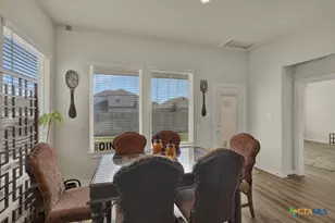 1940 Colonial Ave, New Braunfels, TX 78130 - Photo 18