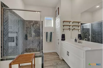 1940 Colonial Avenue, New Braunfels, TX 78130 - Photo 24