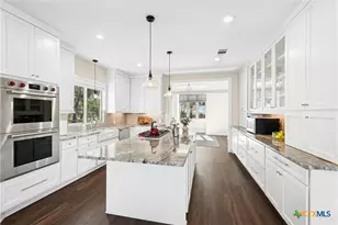 1276 Cyn Xing Vw, Dripping Springs, TX 78620 - Photo 16