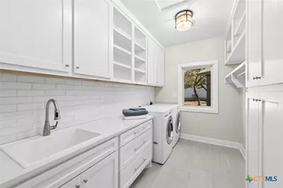 1276 Canyon Crossing View, Dripping Springs, TX 78620 - Photo 24