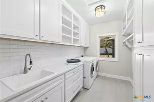 1276 Cyn Xing Vw, Dripping Springs, TX 78620 - Photo 24