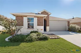 1405 Parkwood, Seguin, TX 78155 - Photo 2