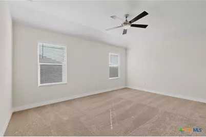 1405 Parkwood, Seguin, TX 78155 - Photo 14