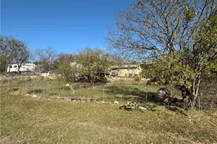 440 Smith Dr, Killeen, TX 76542 - Photo 2