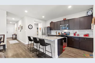 326 Northshore Trail, New Braunfels, TX 78130 - Photo 8