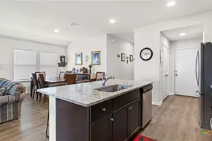 326 Northshore Trail, New Braunfels, TX 78130 - Photo 6