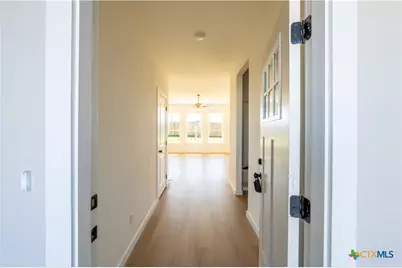 727 Liberty Park Drive, Belton, TX 76513 - Photo 2