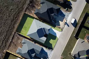 727 Liberty Park Dr, Belton, TX 76513 - Photo 32