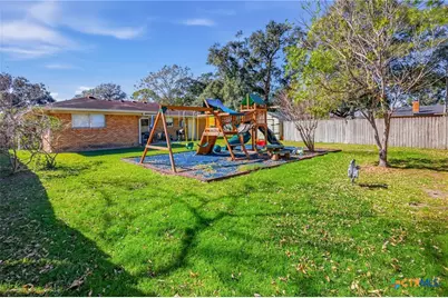 505 Suzanne Street, Edna, TX 77957 - Photo 22