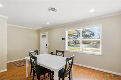 505 Suzanne Street, Edna, TX 77957 - Photo 10