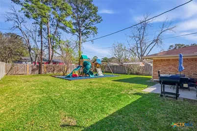 505 Suzanne Street, Edna, TX 77957 - Photo 26
