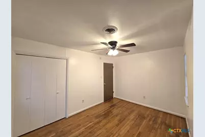 616 W Avenue E, Copperas Cove, TX 76522 - Photo 14