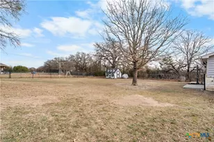 308 Liberty St, Gatesville, TX 76528 - Photo 34