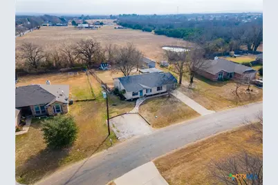 308 Liberty Street, Gatesville, TX 76528 - Photo 42