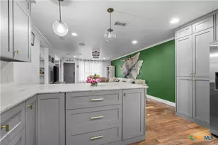 308 Liberty St, Gatesville, TX 76528 - Photo 8