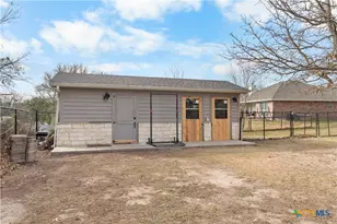 308 Liberty St, Gatesville, TX 76528 - Photo 38