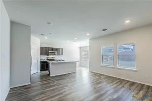 237 Poplin Ln, Troy, TX 76579 - Photo 2