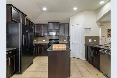 2231 Westover Loop, New Braunfels, TX 78130 - Photo 14