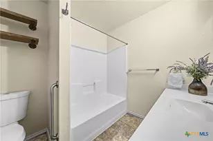 1049 Hamilton Ln, Belton, TX 76513 - Photo 16