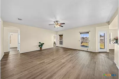 1049 Hamilton Lane, Belton, TX 76513 - Photo 4