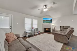 509 Roadrunner Ave, New Braunfels, TX 78130 - Photo 14
