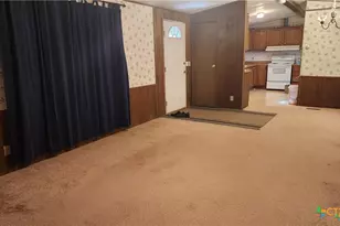 2105 E North St, Victoria, TX 77901 - Photo 12