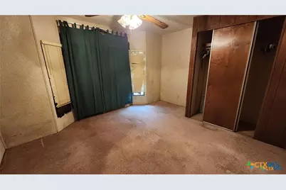 2105 E North Street, Victoria, TX 77901 - Photo 22