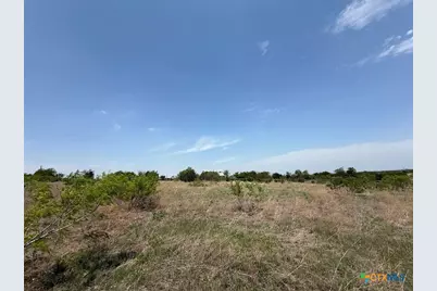 1796 County Road 139, Hutto, TX 78634 - Photo 18