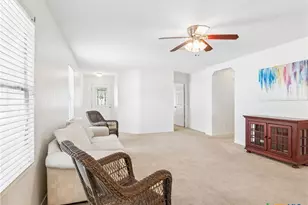 244 Cactus Patch, Selma, TX 78154 - Photo 8