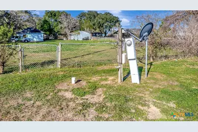 10537 Fm 616, Lolita, TX 77971 - Photo 10